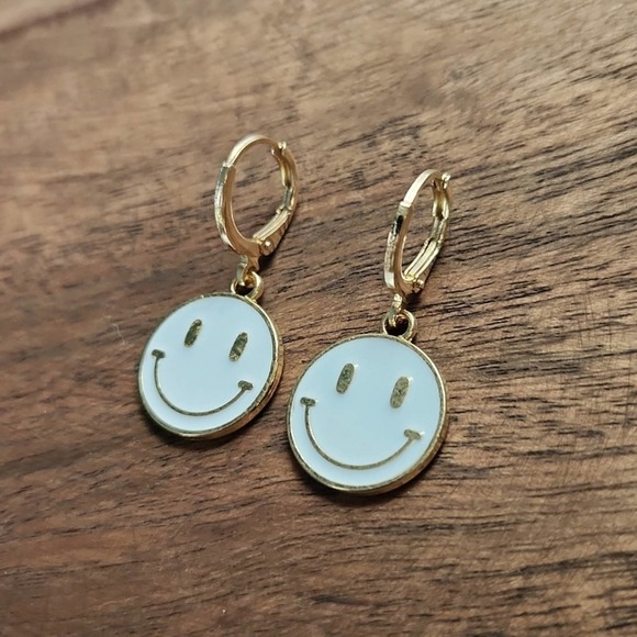 Jewelry - Smiley Hoop Dangle Earrings